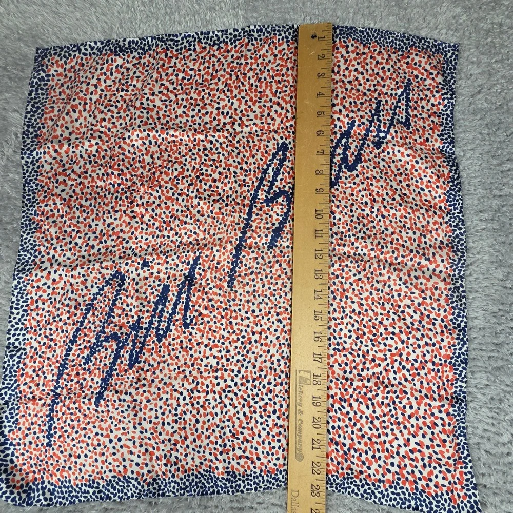 Bill Blass Scarf Women OS Red Blue Pebble Print Excellent Silk Signature Square‎